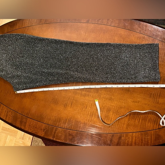 H&M silver sparkly pants. Ankle length. Side zipper. Holiday party outfit NWT. L - Picture 12 of 12